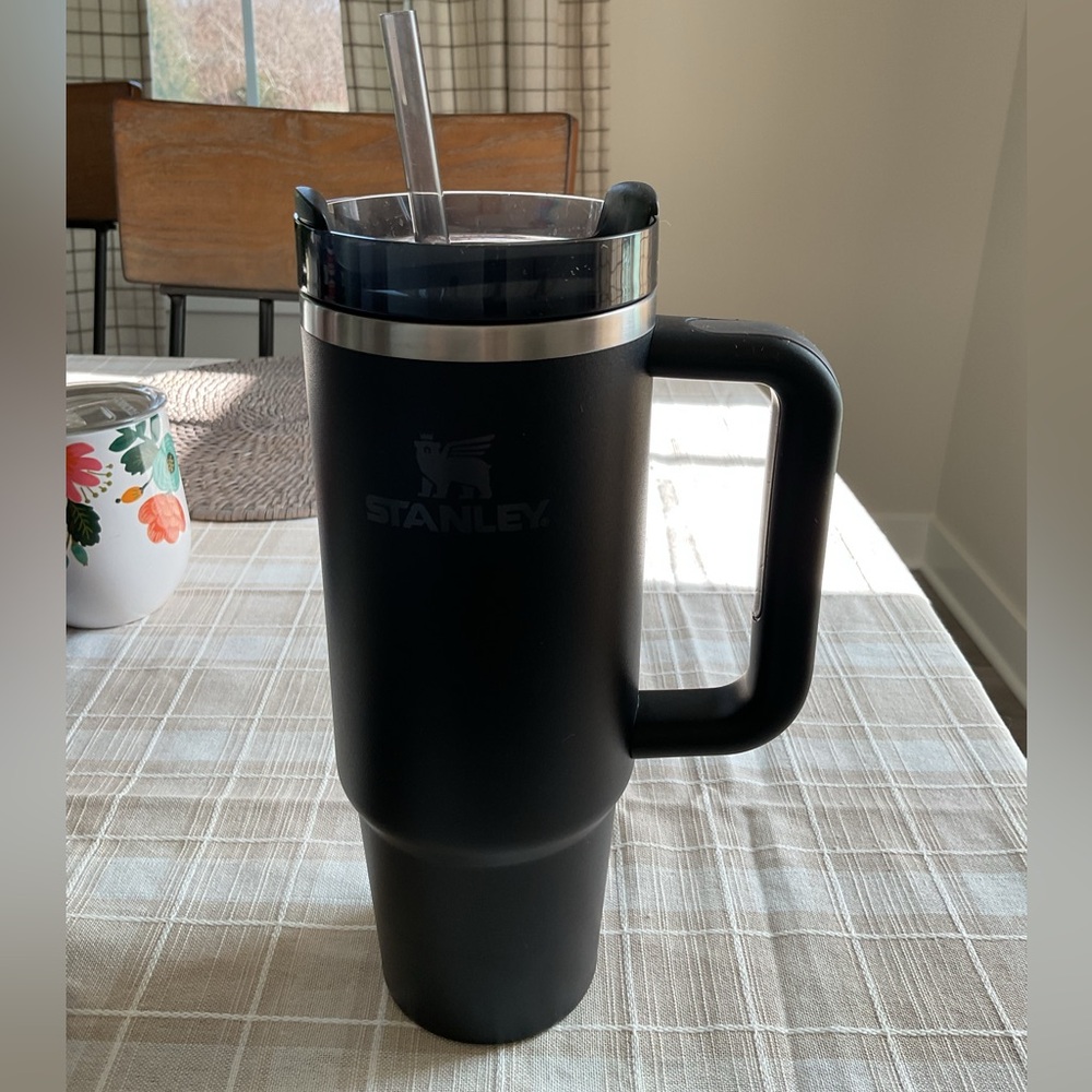 Stanley 30 oz. Quencher H2.0 FlowState Tumbler